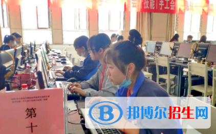 甘肅2021年女生上什么中專學校好