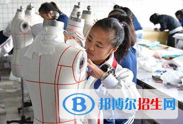 甘肅2021年女生讀中專學(xué)校學(xué)什么好
