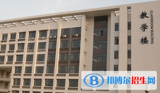 貴陽2021年適合女生的汽修學(xué)校