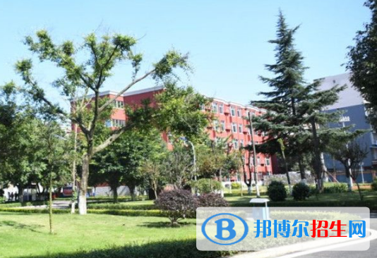 成都2021年中專與專科的區(qū)別