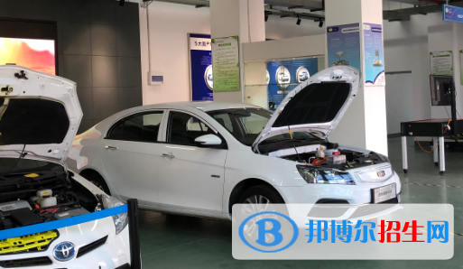 貴陽2021年汽修學(xué)校一般讀幾年