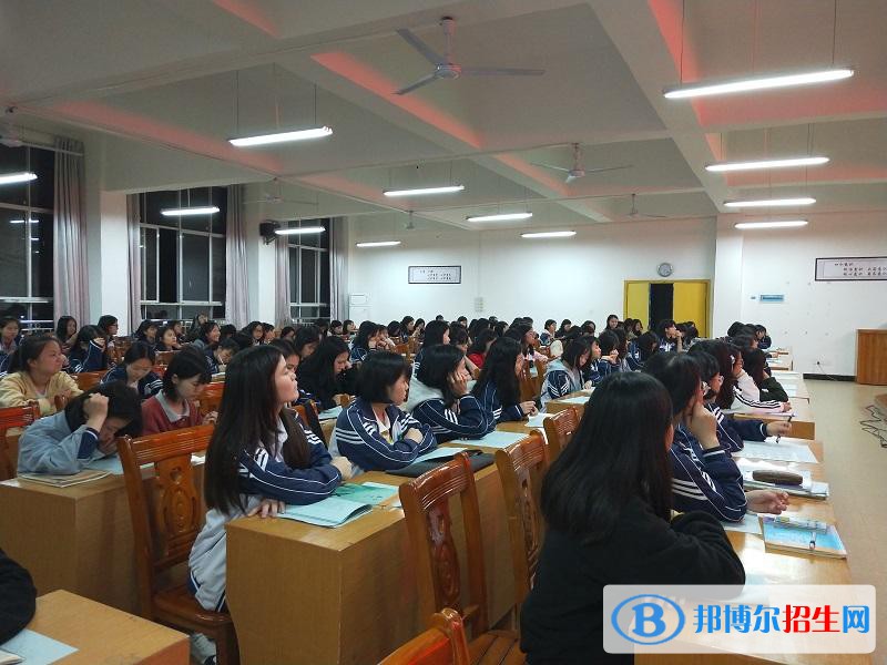 廣西2021年女生讀中專(zhuān)讀什么好