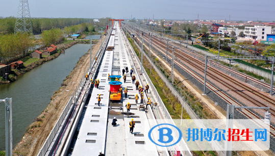 貴州2021年讀什么軌道交通學(xué)校比較好