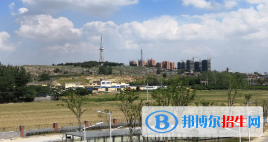 靈璧縣高級職業(yè)技術學校網站網址 