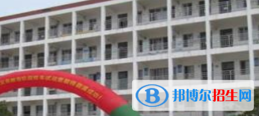 長豐縣技工學(xué)校2021年宿舍條件 