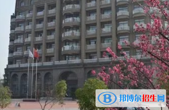 浙江新世紀(jì)經(jīng)貿(mào)專(zhuān)修學(xué)院2