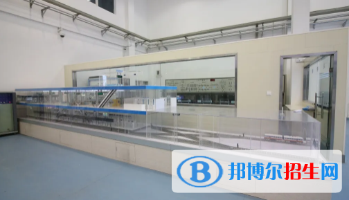 貴陽(yáng)2021年初中生報(bào)什么軌道交通學(xué)校最好
