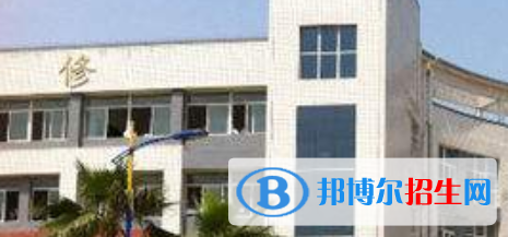 四川2021年高中與中專的區(qū)別