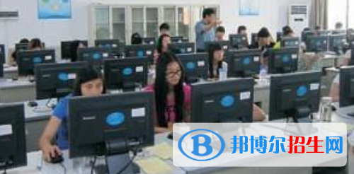 四川2021年電子商務(wù)學(xué)校學(xué)什么好找工作