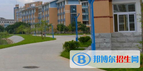 蘭州2021年高中畢業(yè)讀什么中專學校好