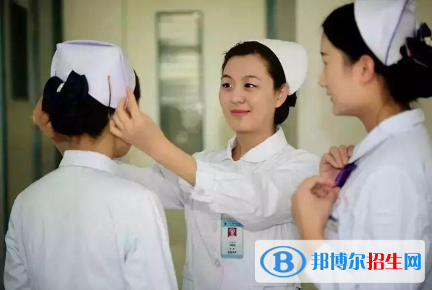 西安2021年中專衛(wèi)校可以考大專嗎