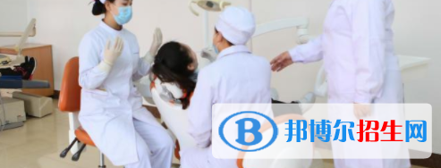 成都2021年護(hù)理學(xué)校有哪些專業(yè)