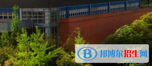 成都2021年哪些大學(xué)有護理學(xué)校大專