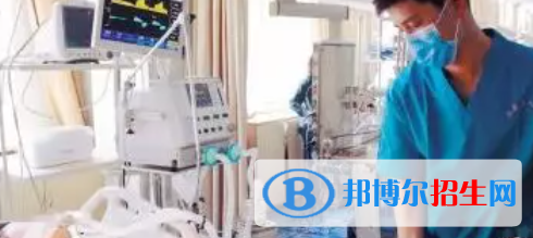 成都2021年男生讀護理學校有前途嗎