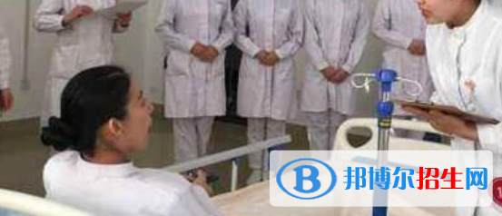 成都2021年護理學校和幼師哪個好