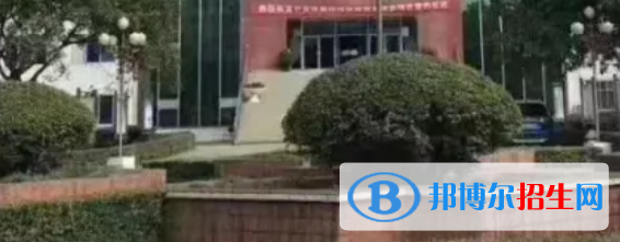 成都2021年男生學(xué)什么護(hù)理學(xué)校好