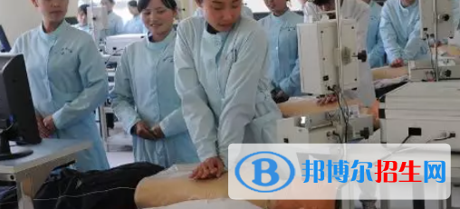 成都2021年女生上護(hù)理學(xué)校學(xué)什么專業(yè)好