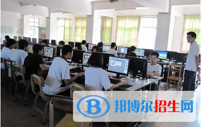 浙江2021年計(jì)算機(jī)學(xué)校開(kāi)始招生了嗎