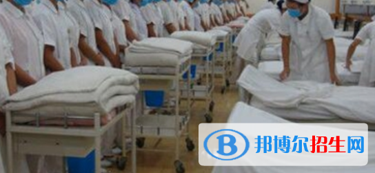 成都2021年讀什么護理學校有前途
