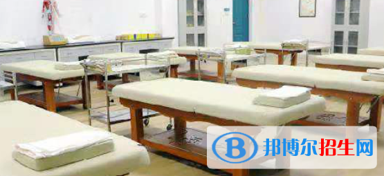 成都2021年護理學校能學什么