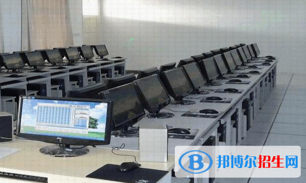 杭州2021年計(jì)算機(jī)學(xué)校讀什么專業(yè)好