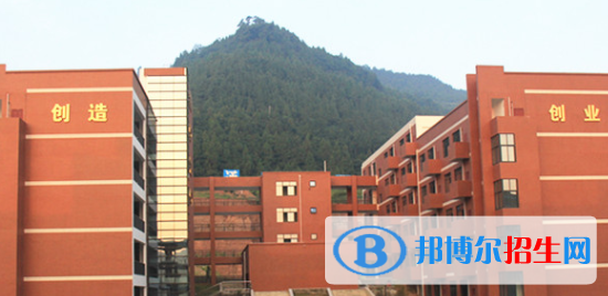 四川2021年初中生可以讀什么計(jì)算機(jī)學(xué)校