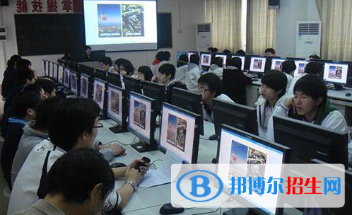 杭州2021年計算機(jī)學(xué)校學(xué)費(fèi)多少