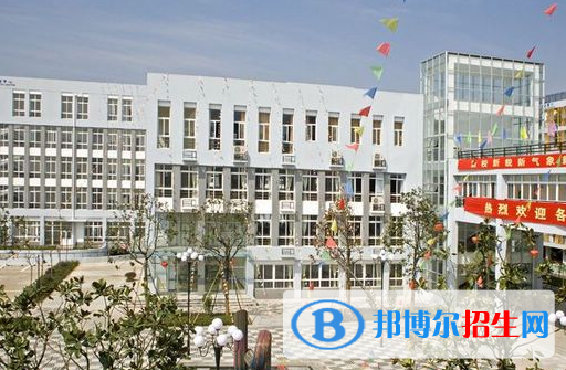 浙江2022年初中生可以去電子商務學校嗎