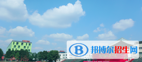 成都2022年好一點(diǎn)的計(jì)算機(jī)學(xué)校大專學(xué)校