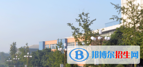 成都2022年讀計算機學校的大專