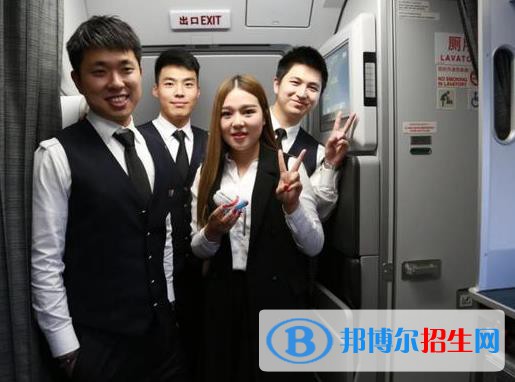 蘭州2022年航空服務(wù)學(xué)校招生有哪些要求