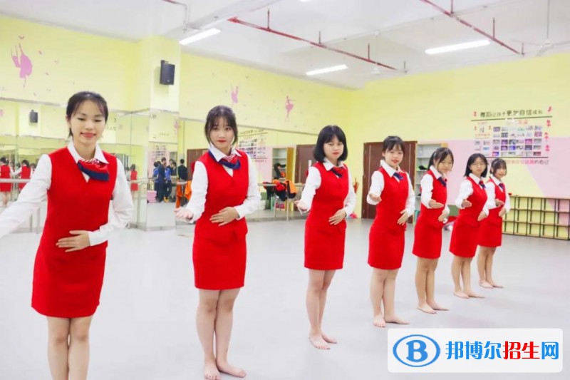 蘭州2022年有哪些航空服務(wù)學(xué)校就業(yè)比較好
