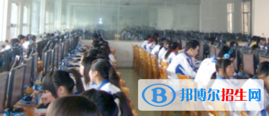 成都2022年初中生讀什么計(jì)算機(jī)學(xué)校