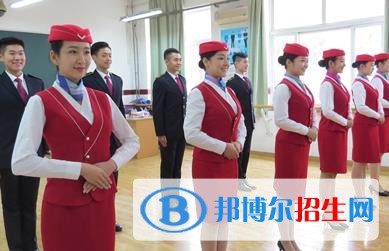 蘭州2022年讀什么航空服務(wù)學(xué)校