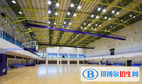 秦皇島藝新舞蹈學(xué)校2022年學(xué)費(fèi)、收費(fèi)多少