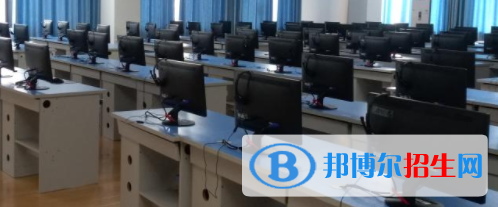 成都2022年計算機學校學什么專業(yè)有前途