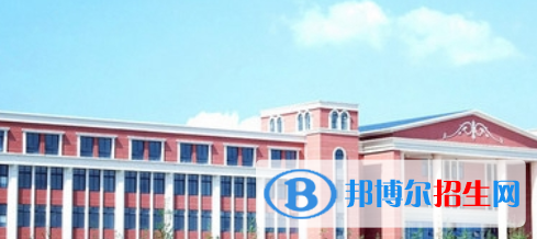 成都2022年初中生可以學計算機學校嗎