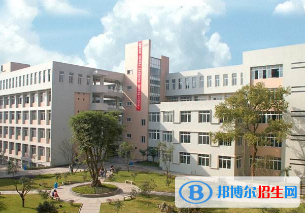 四川2022年男生學什么中專學校好