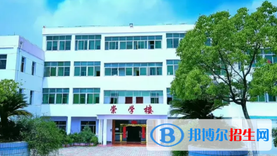 貴陽2022年初中畢業(yè)想上中專