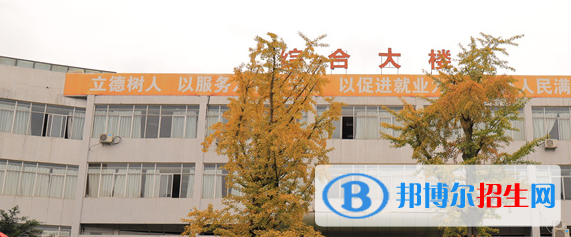 成都2022年初中生學(xué)計(jì)算機(jī)學(xué)校怎樣