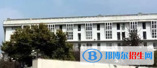 四川大學(xué)附設(shè)華西衛(wèi)生學(xué)校怎么樣、好不好