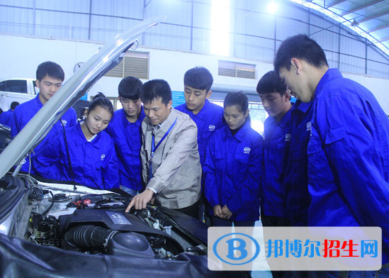四川2022年男生讀汽修學校學什么專業(yè)好