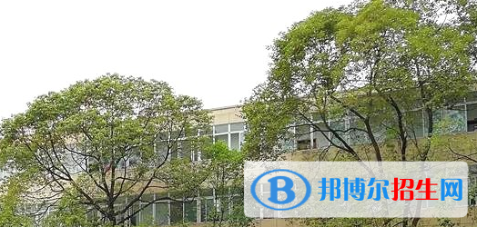 四川省人民醫(yī)院護(hù)士學(xué)校2022年報(bào)名條件、招生要求、招生對(duì)象