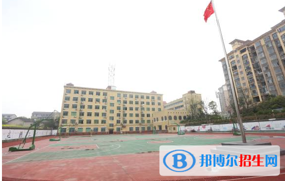 四川2022年女生上什么汽修學(xué)校好