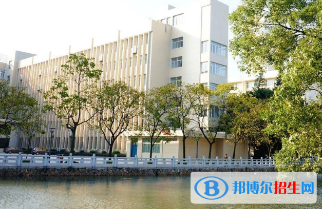 西安瑞聯(lián)技術(shù)學(xué)校2022年報(bào)名條件、招生要求、招生對(duì)象