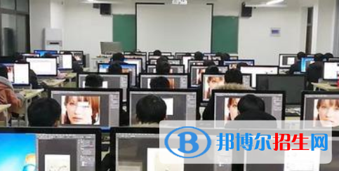 成都2022年男生上計算機學(xué)校學(xué)什么專業(yè)好