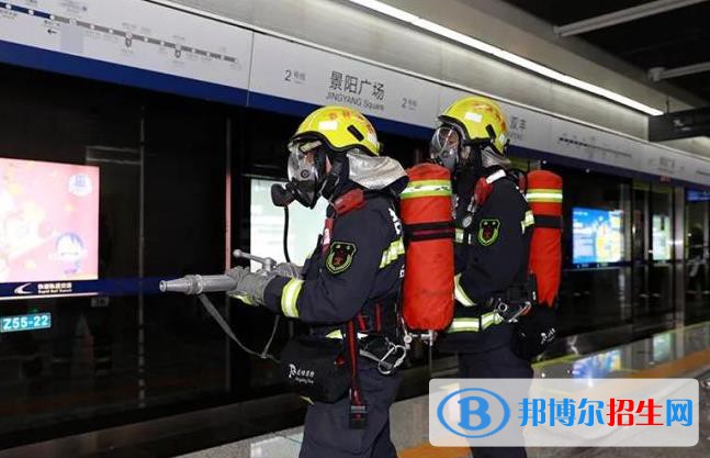  甘肅2022年去讀軌道交通學(xué)校學(xué)什么對以后好一點(diǎn)
