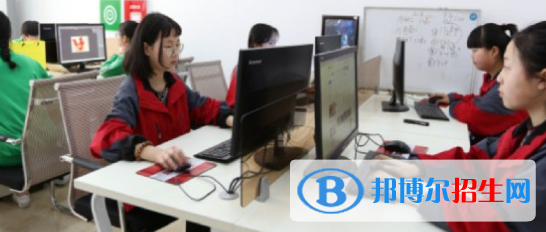成都2022年適合女生的計(jì)算機(jī)學(xué)校專(zhuān)業(yè)
