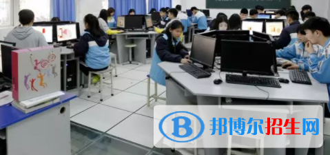 成都2022年計算機學校學什么最好