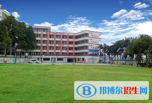 四川省宜賓衛(wèi)生學校2022年招生錄取分數線